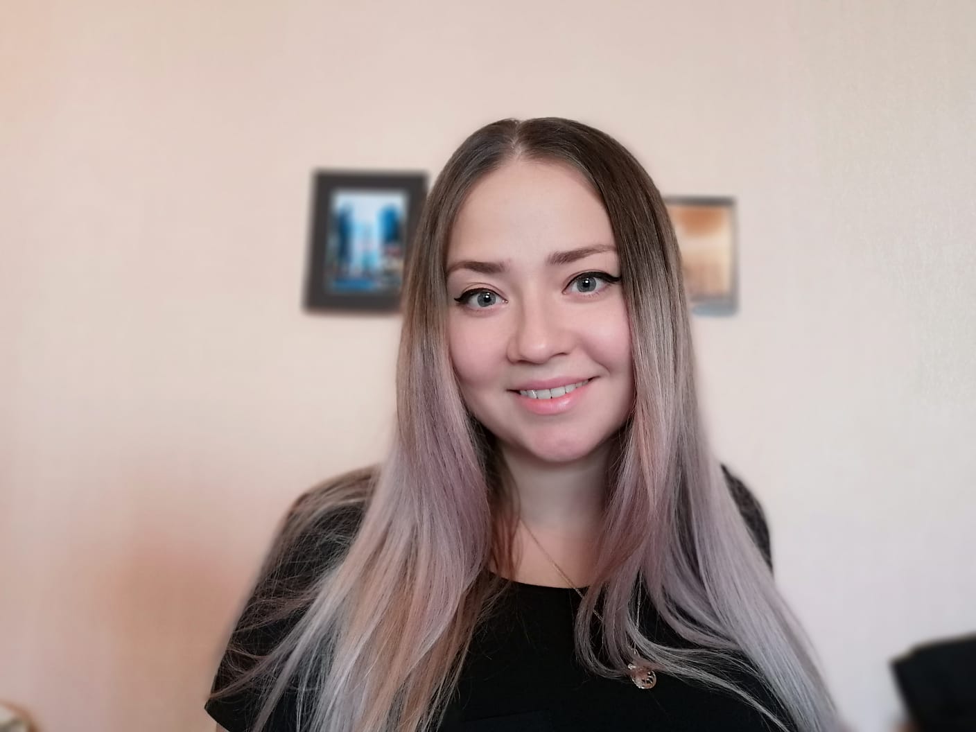 Irina – UX/UI Designer y Políglota